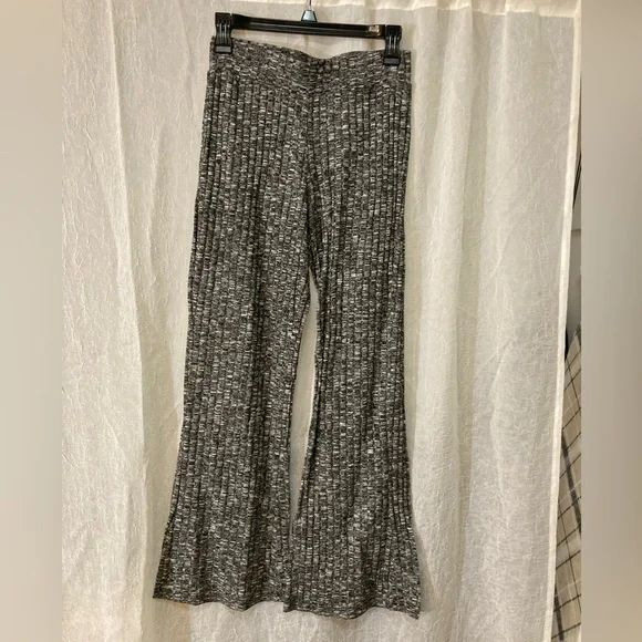 Juicy Couture Ribbed Heather Gray Flare High Rise Knit Pants Size S - Picture 2 of 4